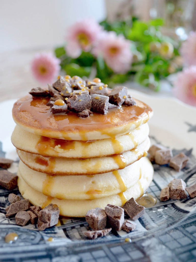 Perfect Sunday Pancakes - Belle Mélange